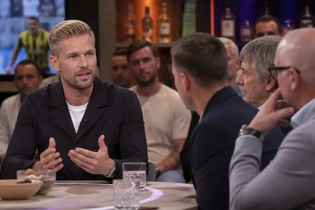 Ruben Van Gucht onthult polyamoureuze relatie in Vandaag Inside