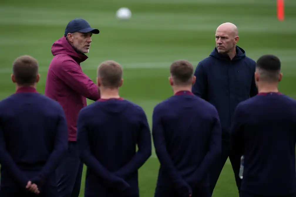 Engeland en Noorwegen staan voor tactische keuzes voor kwartfinale WK