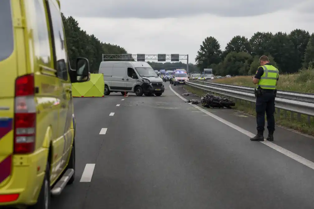 Motorrijder (29) omgekomen bij ongeval op A2 bij Best op 12 juli 2026