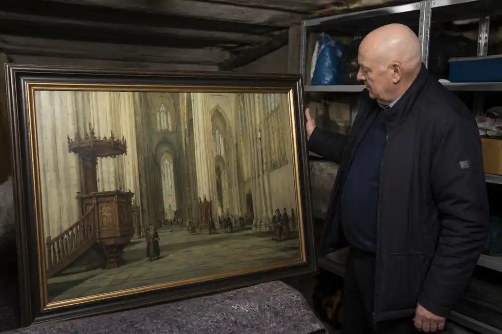 Geroofd Goudstikker-schilderij na decennia gevonden in Amsterdamse kelder