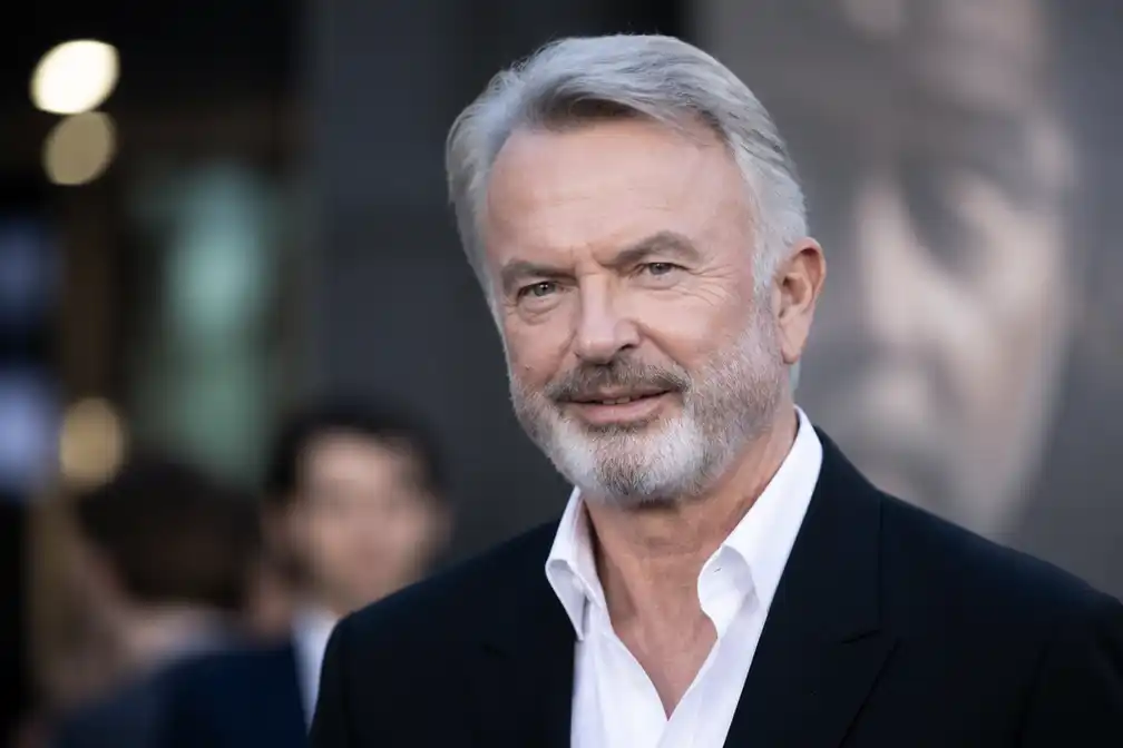 Acteur Sam Neill onverwacht overleden op 78-jarige leeftijd