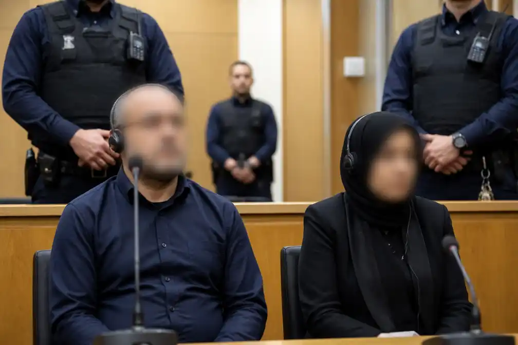 Münchense rechtbank veroordeelt Iraaks koppel voor slavernij jezidi-meisjes, levenslang