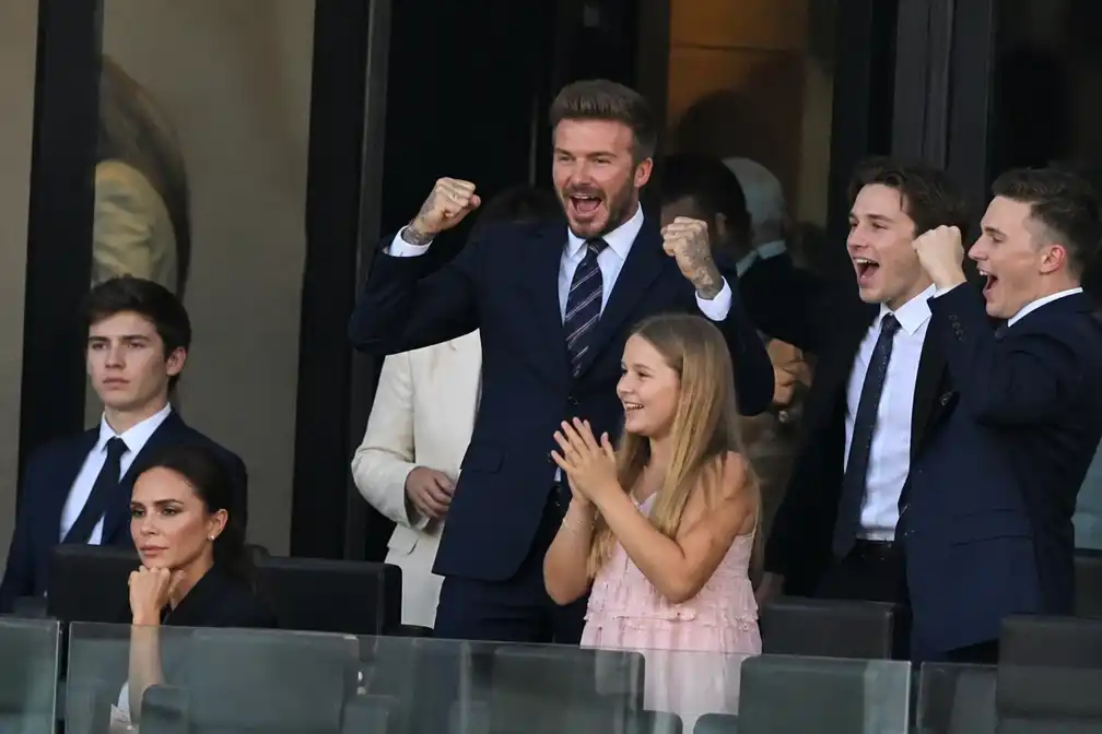 Victoria Beckham gaat viraal na geen reactie op Engelse goal op WK
