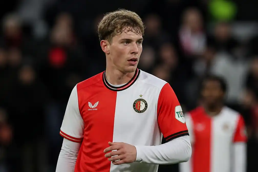 Feyenoord verhuurt verdediger Jan Plug aan Excelsior