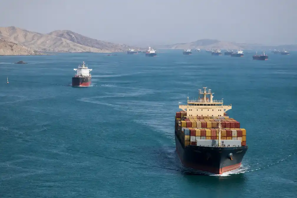 VN-scheepvaartorganisatie wijst tolplan Trump voor Straat van Hormuz af
