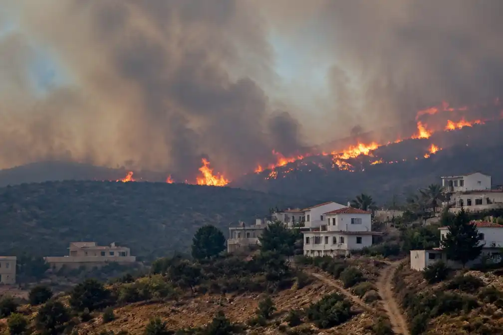 Brit overleeft Spaanse bosbrand die zijn vrouw en 12 vrienden doodde
