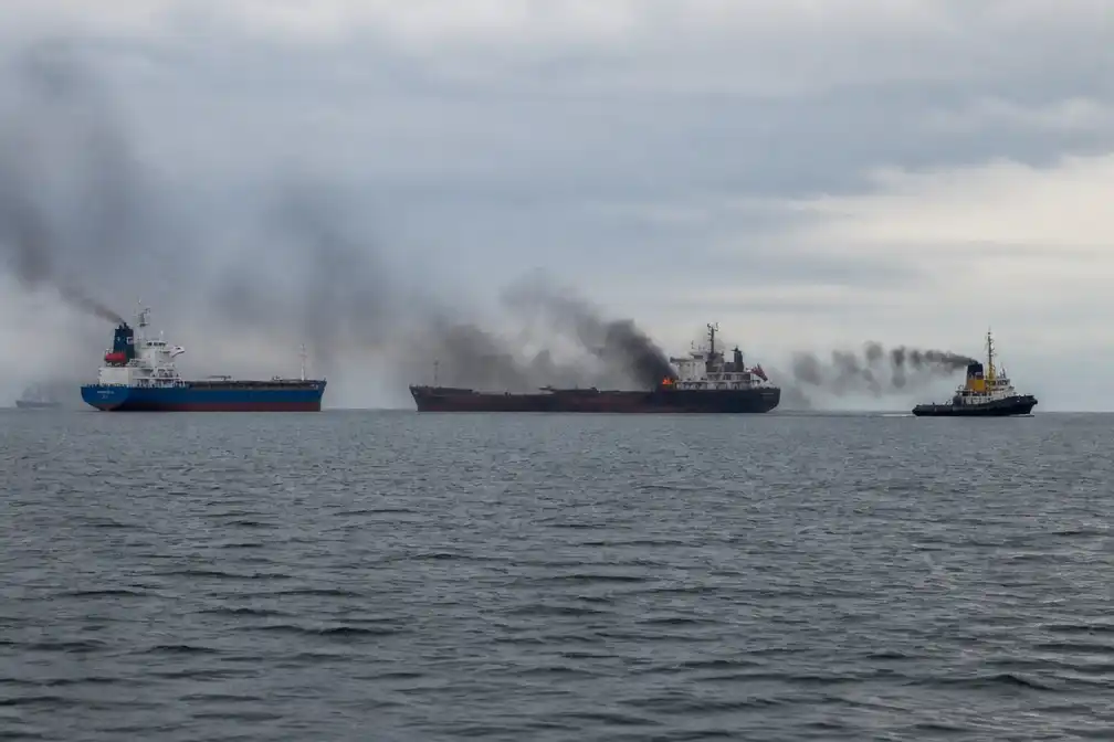 Oekraïne valt 11 Russische vaartuigen aan in Zee van Azov