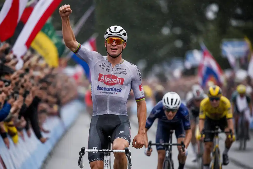 Nederland boekt twee etappezeges in Tour de France, debat over toekomst wielrennen laait op