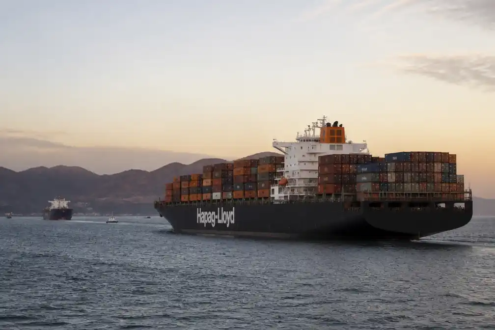 Duitse rederij Hapag-Lloyd noemt heffing Trump op Hormuz 'fundamenteel verkeerd'