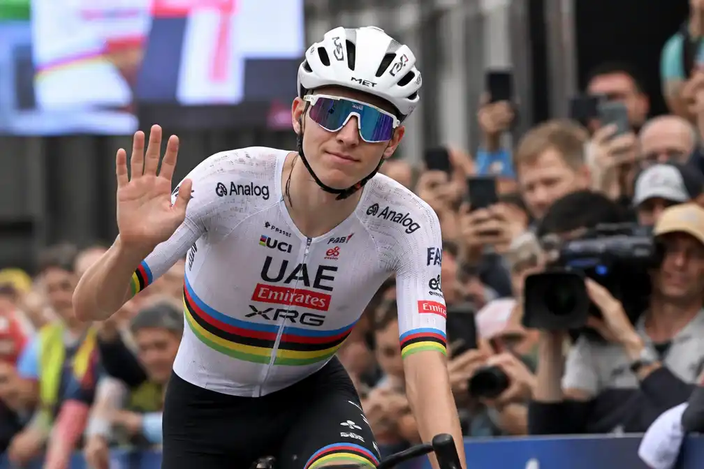 Pogacar lijkt toch aan start Vuelta 2026, volgens Spaanse bronnen