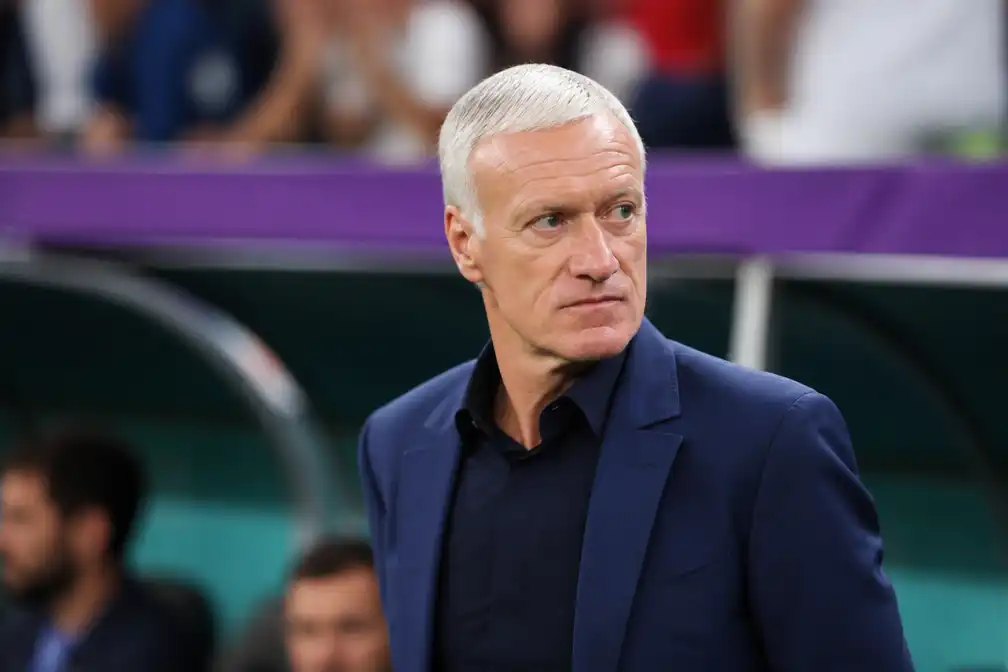 Deschamps vestigt record met 26ste WK-wedstrijd als bondscoach Frankrijk