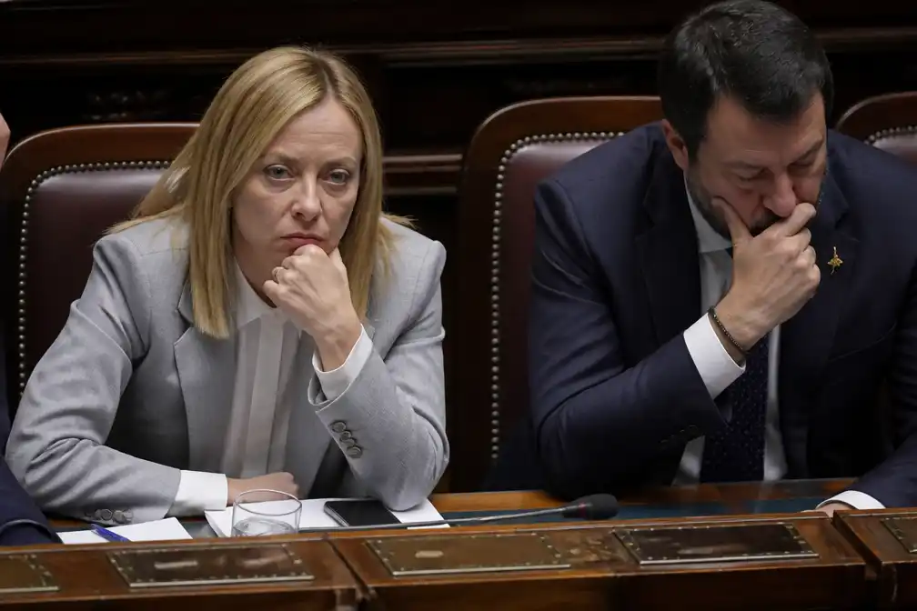 Italiaanse premier Meloni verliest cruciale stemming over kieswet