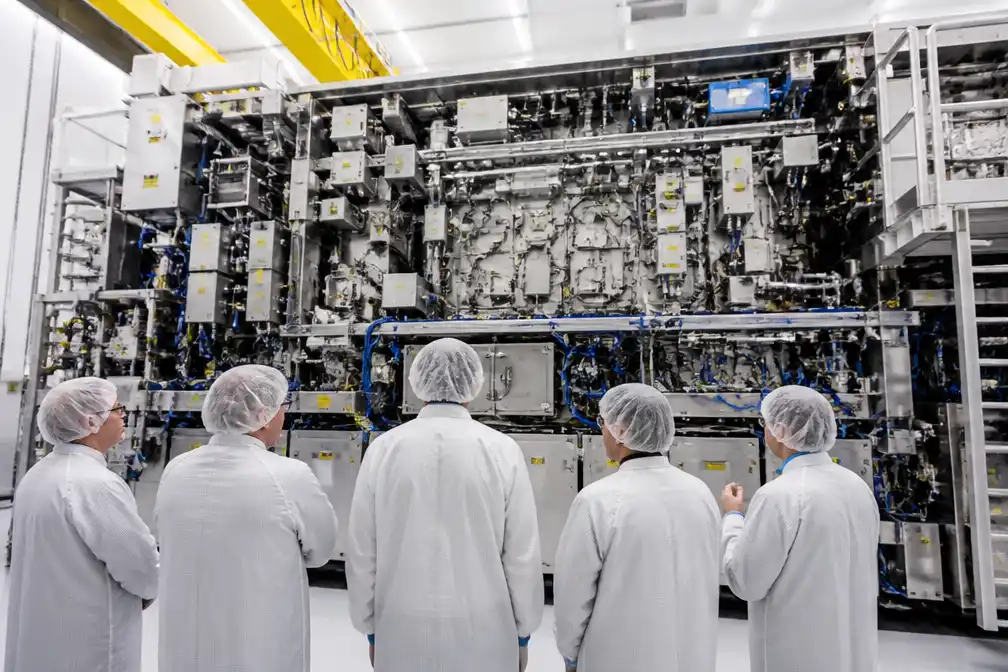 ASML bouwt meest complexe machines ter wereld, kosten honderden miljoenen