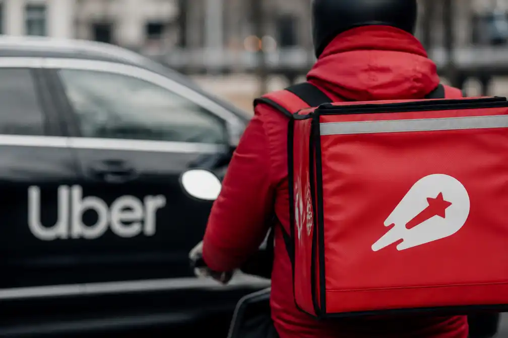 Uber neemt Delivery Hero over voor 14,8 miljard dollar in consolidatieslag maaltijdbezorging