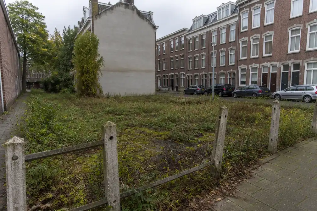 Rotterdam start landelijke zoektocht naar erfgenamen van vergeten stukje grond