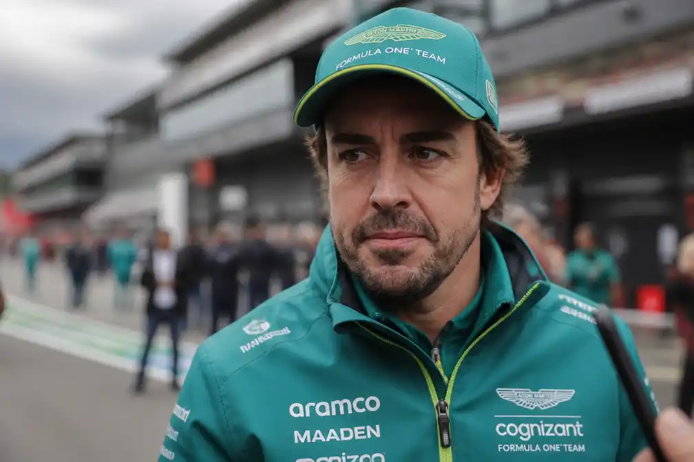 Alonso wil na GP België snel naar huis voor WK-finale