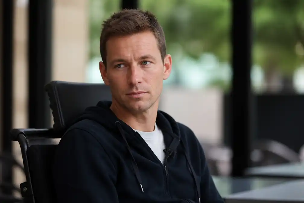 Oud-wielrenner Stig Broeckx (35) moet opnieuw revalideren na val met bakfiets