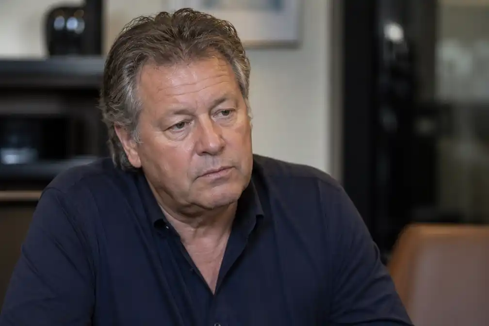 Hennie van der Most vraagt faillissement aan van moederbedrijf