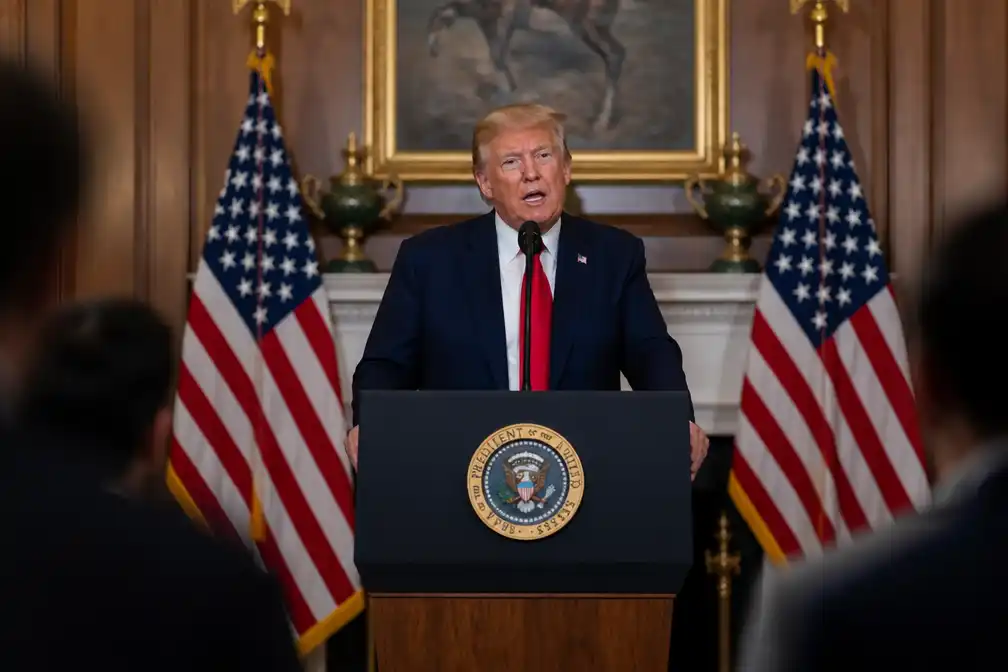 Trump beweert dat China 220 miljoen Amerikaanse kiezersbestanden heeft ingezien in prime time-toespraak