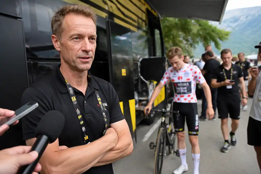 Visma-Lease a Bike heeft plannetje voor berendrieluik, zegt ploegbaas Plugge