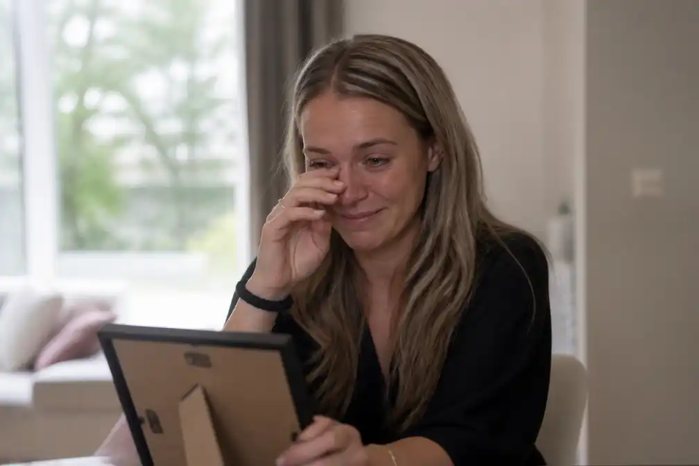 Jolien De Neve uit 'Blind getrouwd' rouwt om plots verlies van haar oma