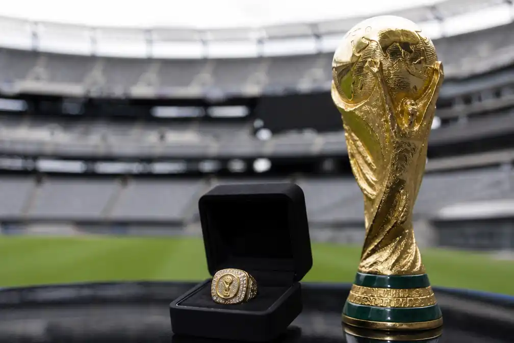 FIFA reikt voor het eerst gouden ringen uit aan WK-winnaar, eerbetoon aan Amerikaanse traditie