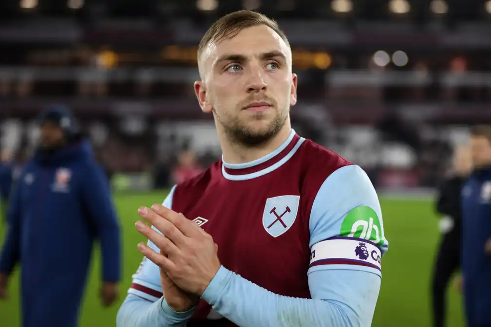 West Ham-aanvoerder Jarrod Bowen blijft bij club na degradatie