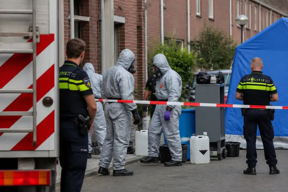 Vier aanhoudingen na vondst drugslab in woonwijk Den Haag