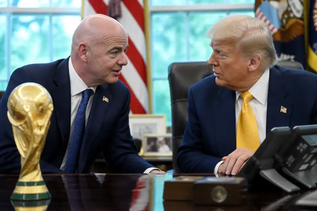 Infantino en Trump prijzen WK 2026, spreken van bijna 6 miljard kijkers