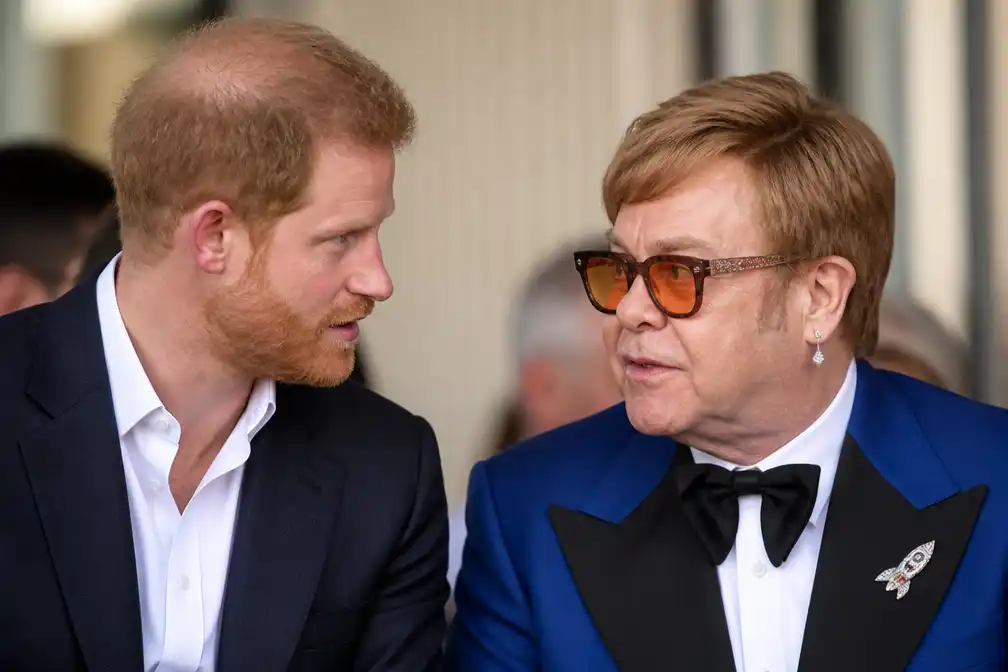 Prins Harry vraagt Elton John om miljoenen, zanger weigert: 'Ik ben geen geldautomaat'