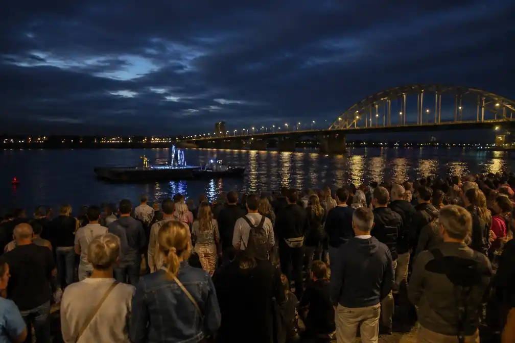 Olielek dwarsboomt vuurwerkshow Vierdaagse feesten in Nijmegen