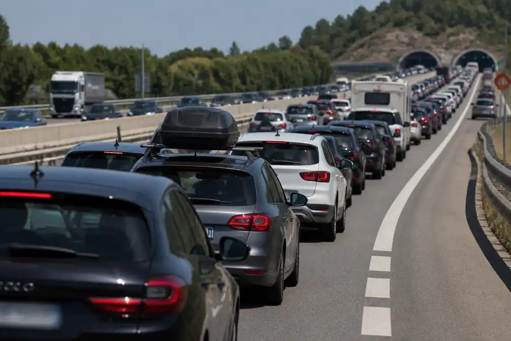 Komend weekend opnieuw veel verkeer op Europese wegen, waarschuwt Touring