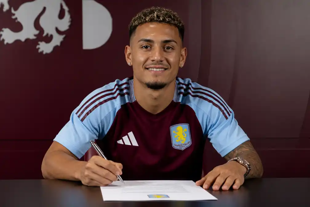 Aston Villa haalt Joao Gomes voor £38 miljoen van Wolves