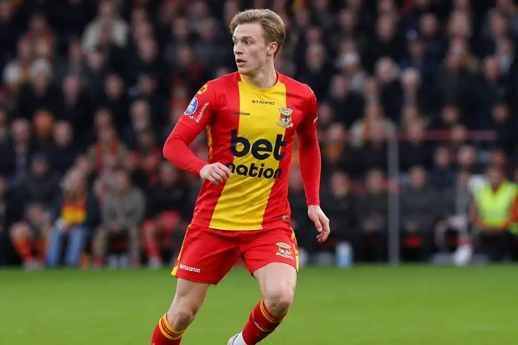 Willem II doet drie boden op Calvin Twigt, Go Ahead Eagles weigert verkoop