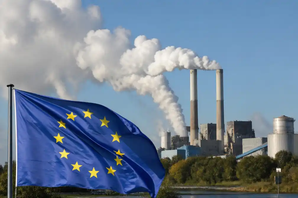 EU versoepelt emissiehandel, critici spreken van klimaatbeleidsafzwakking