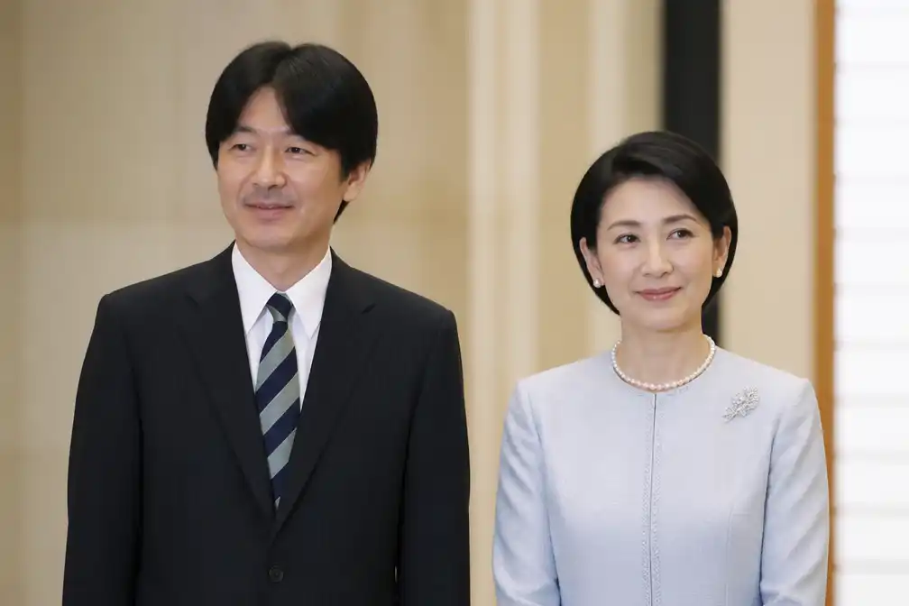 Japanse kroonprins Akishino en kroonprinses Kiko brengen negendaags bezoek aan Paraguay
