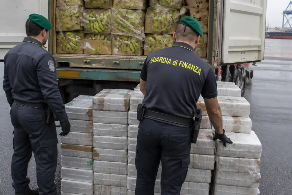Italiaanse politie onderschept 770 kilo cocaïne in haven Vado Ligure