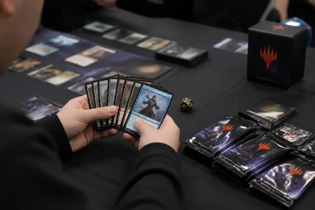 Hasbro verhoogt winstverwachting door succes Magic: The Gathering