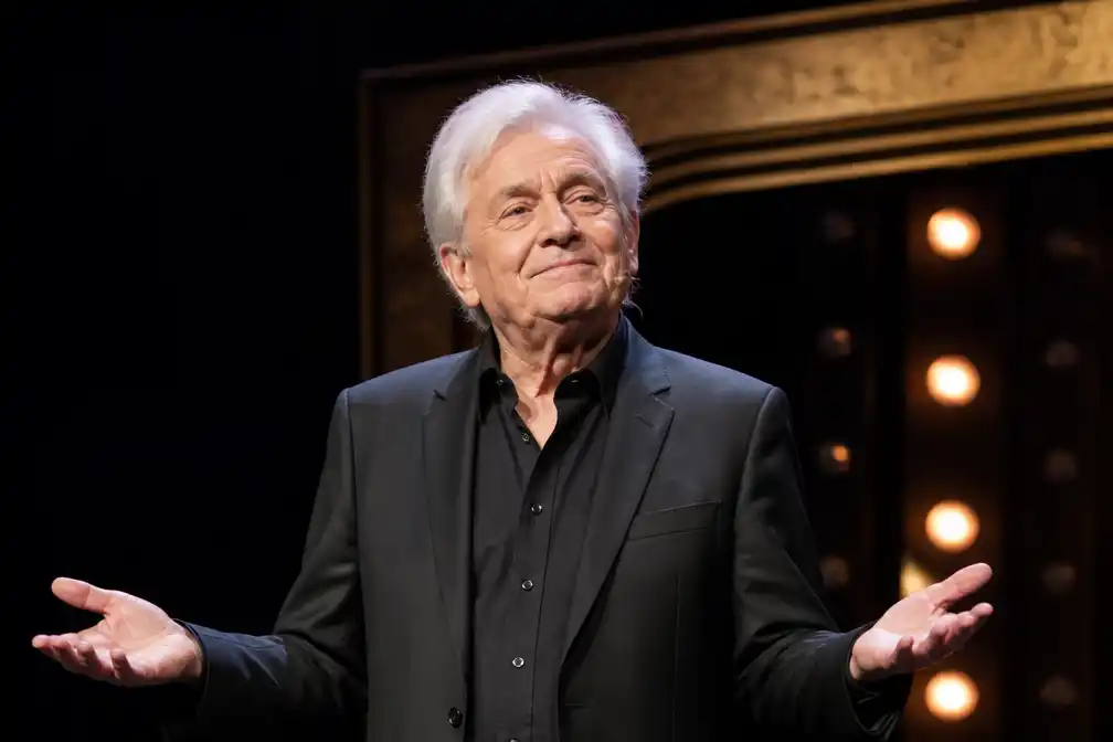 Barrie Stevens (82) stopt met theater, wil Amsterdamse appartement verkopen en gaan reizen