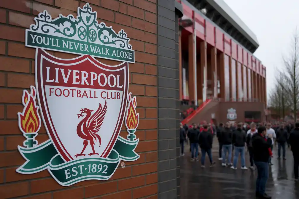 Consortium onder leiding van Amit Bhatia in gesprek over minderheidsbelang in Liverpool