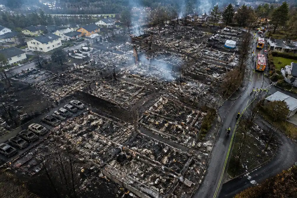 Noorse politie sluit opzet uit bij brand Krokstadelva die meer dan honderd huizen verwoestte