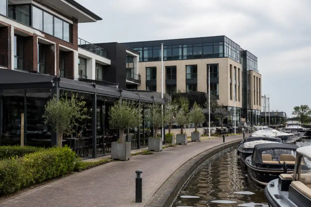 Locaties in Vinkeveen zwijgen over evenement met Ali B