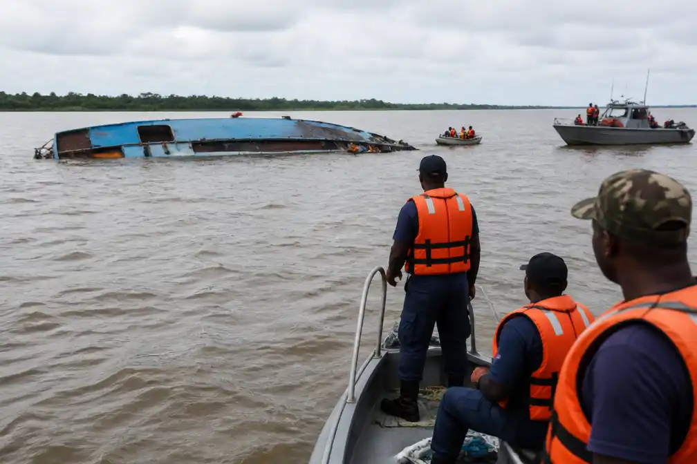 Dodental na kapseizen veerboot Guyana stijgt naar 53, tientallen vermist