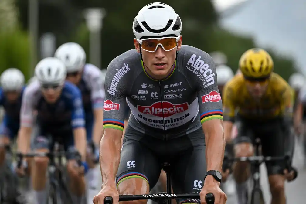Van der Poel mikt op tweede etappezege na sparen in tijdrit