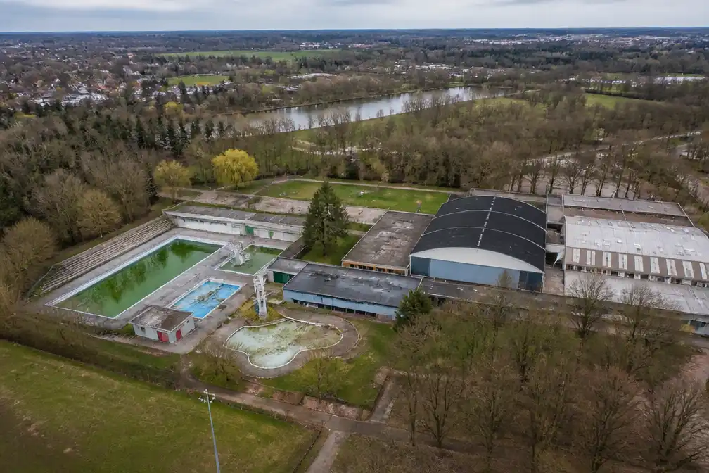 Herentals en Sport Vlaanderen bouwen nieuwe schaatsbaan en zwembad in Netepark tegen 2031