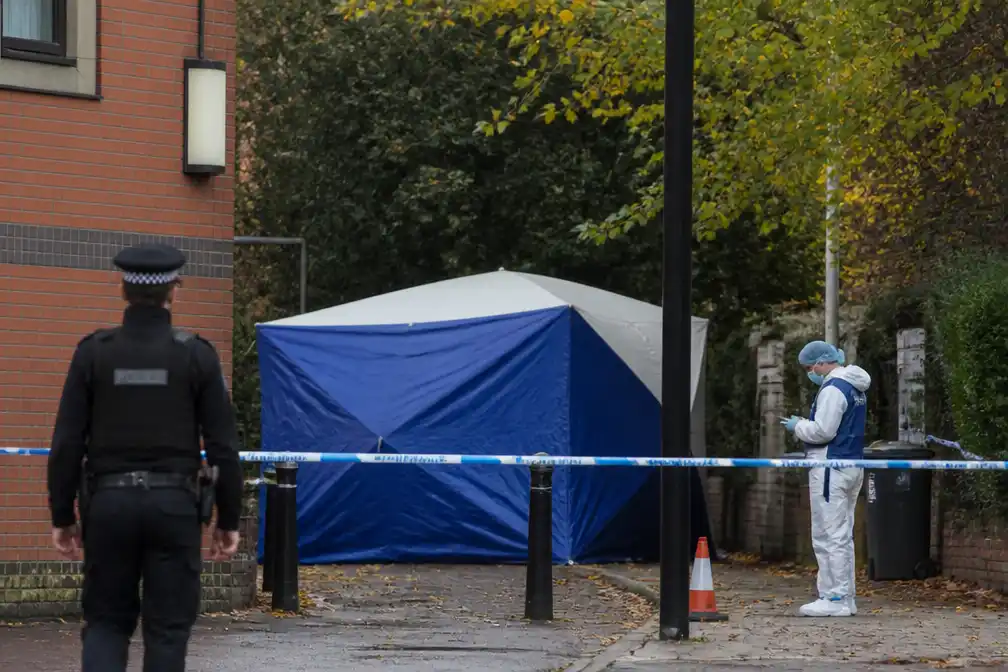 Man veroordeeld voor hulp bij aanval op synagoge Manchester; politie geeft fout toe