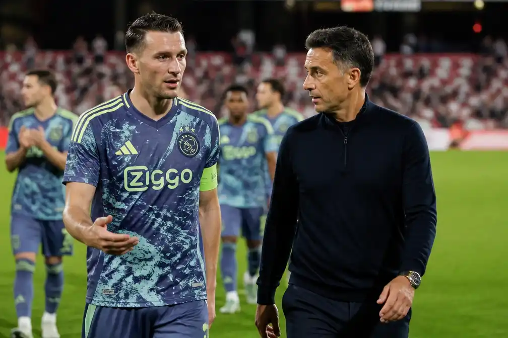 Ajax verslaat Vojvodina met 4-1 in Conference League-kwalificatie onder nieuwe trainer Míchel