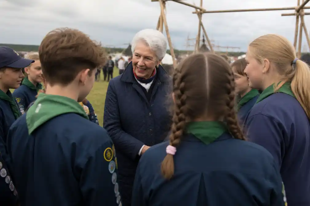 Prinses Benedikte bezoekt grootste scoutingkamp van Scandinavië