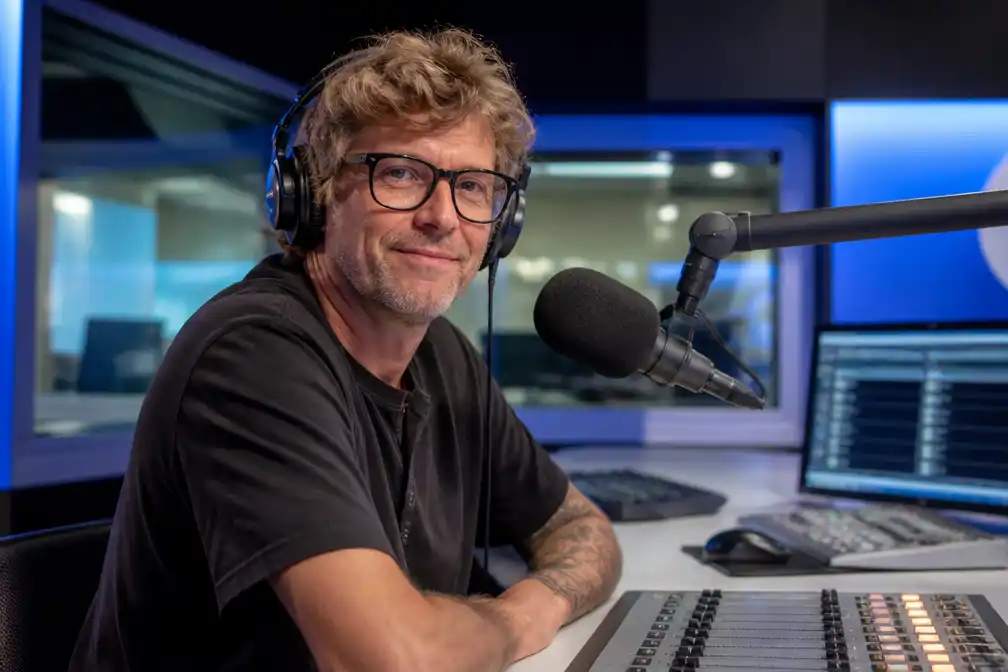 Giel Beelen keert tijdelijk terug naar Radio Veronica als vervanger van ex Marisa Heutink