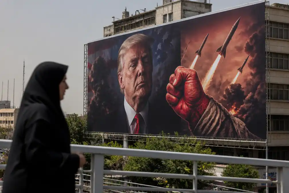 Iran dreigt op billboard met 'wraak op Trump' en weigert vredesgesprekken; Trump waarschuwt voor militair ingrijpen